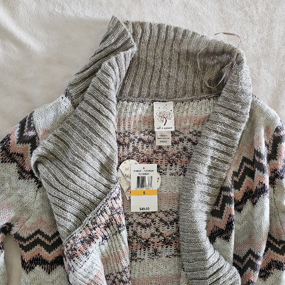 NWT Comfy Cardigan - Picture 2 of 4